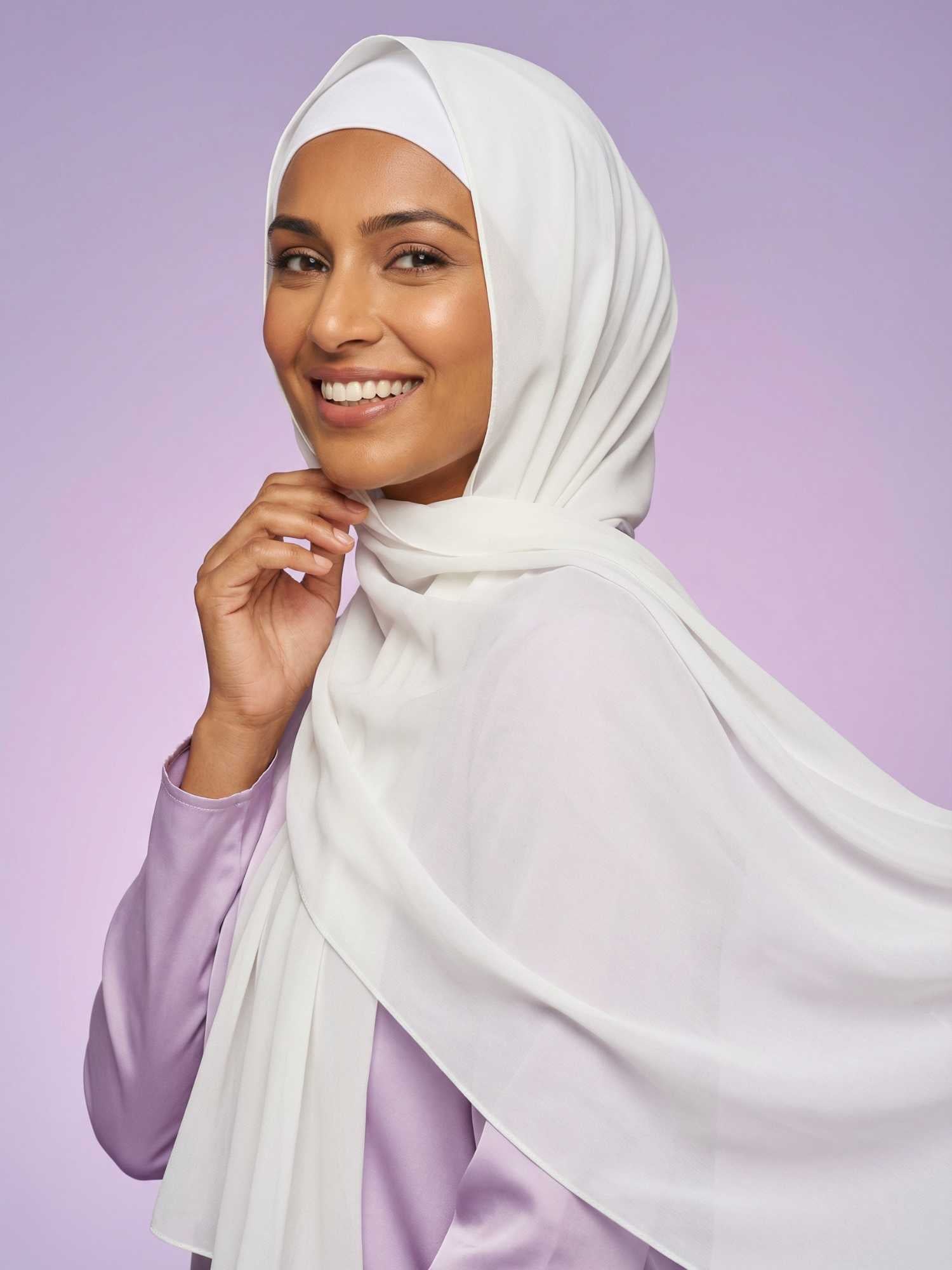 FreeFlow Instant Hijab - Lace Mist - for Mama - White hijab - Instant hijab - Instant hijab for her - Prayer hijab - Islamic Gift for her