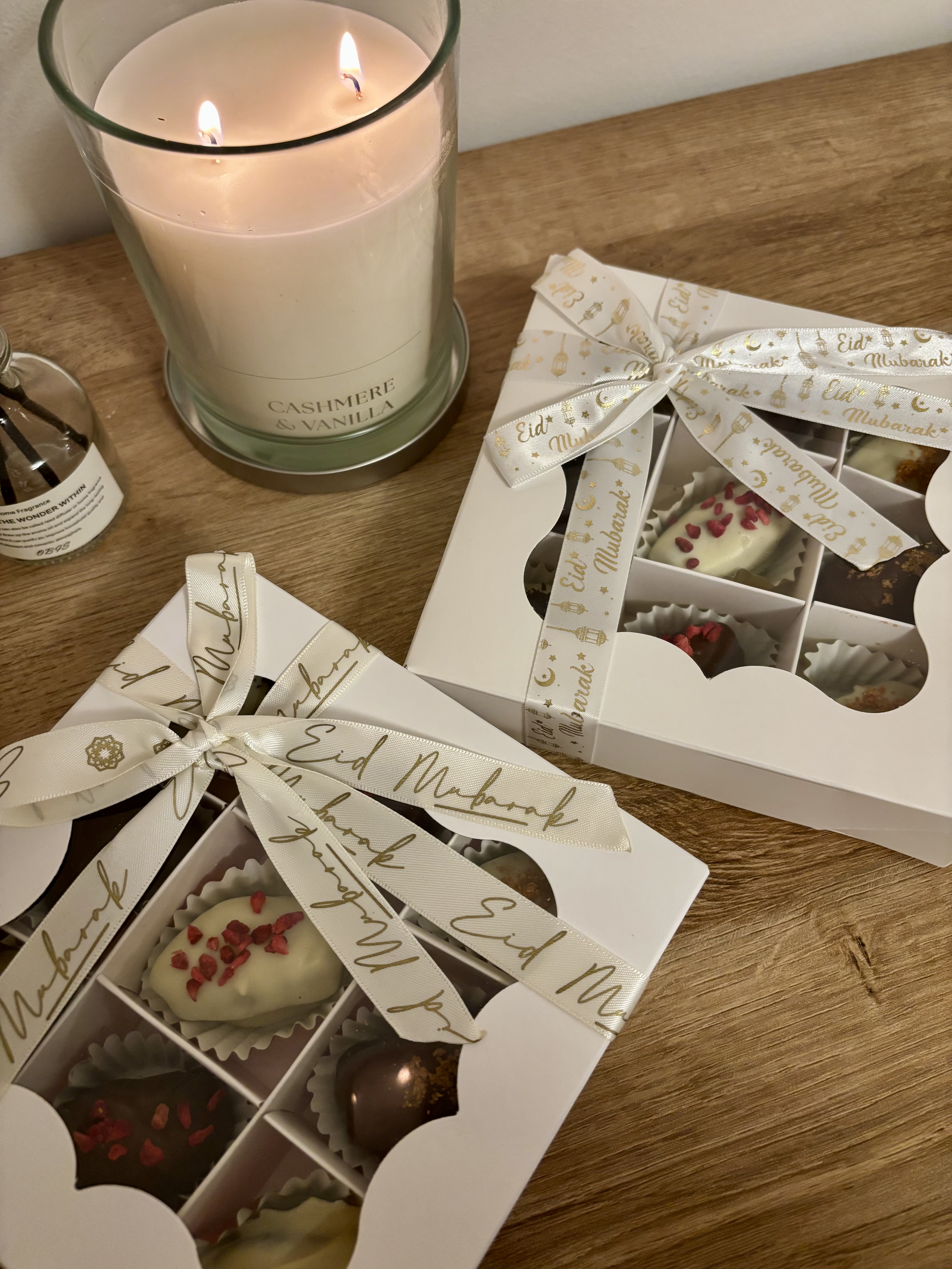 Chocolate Covered Dates Gift Box — 9 Pieces
