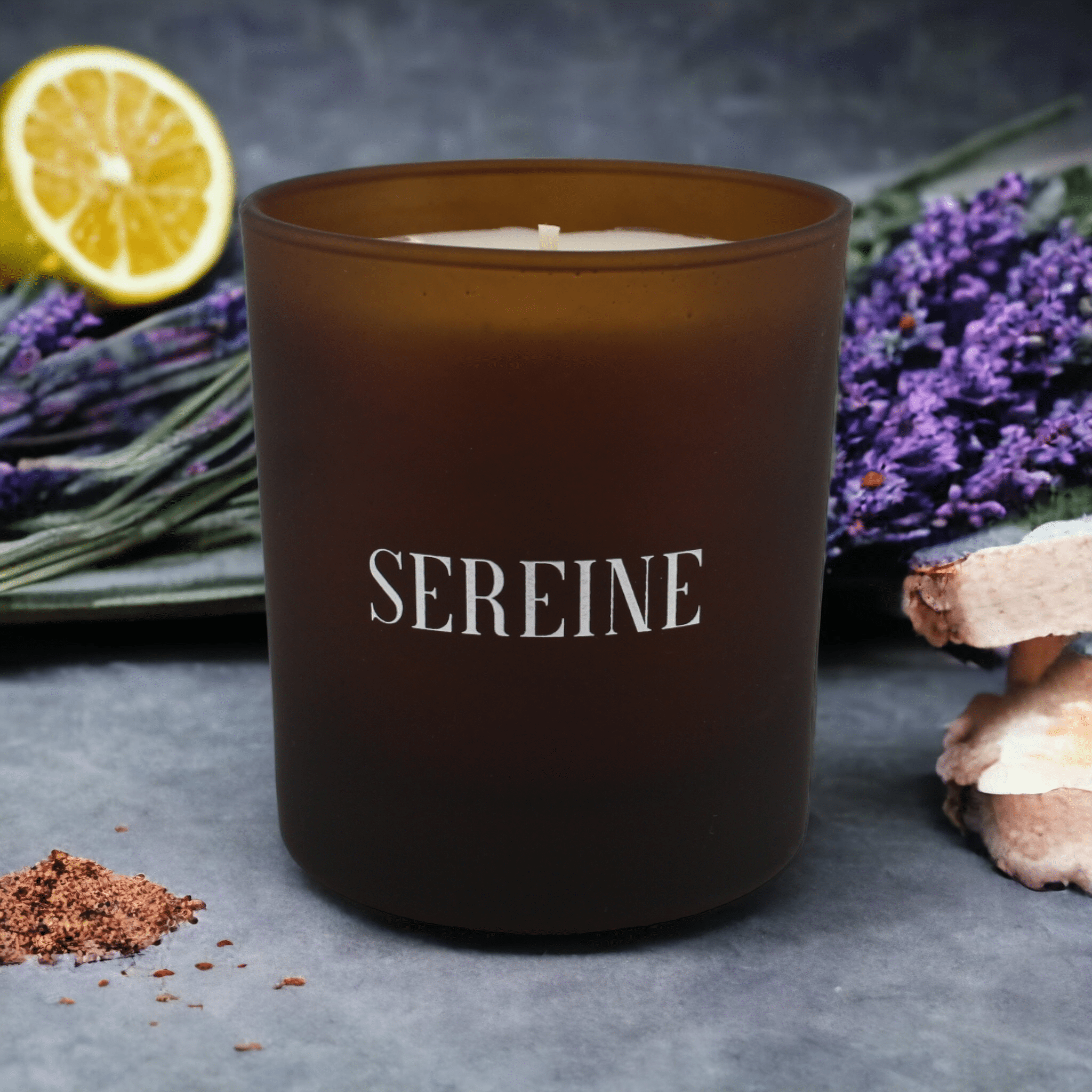 Pearl Candle — Vanilla Musk & Lavender 30cl