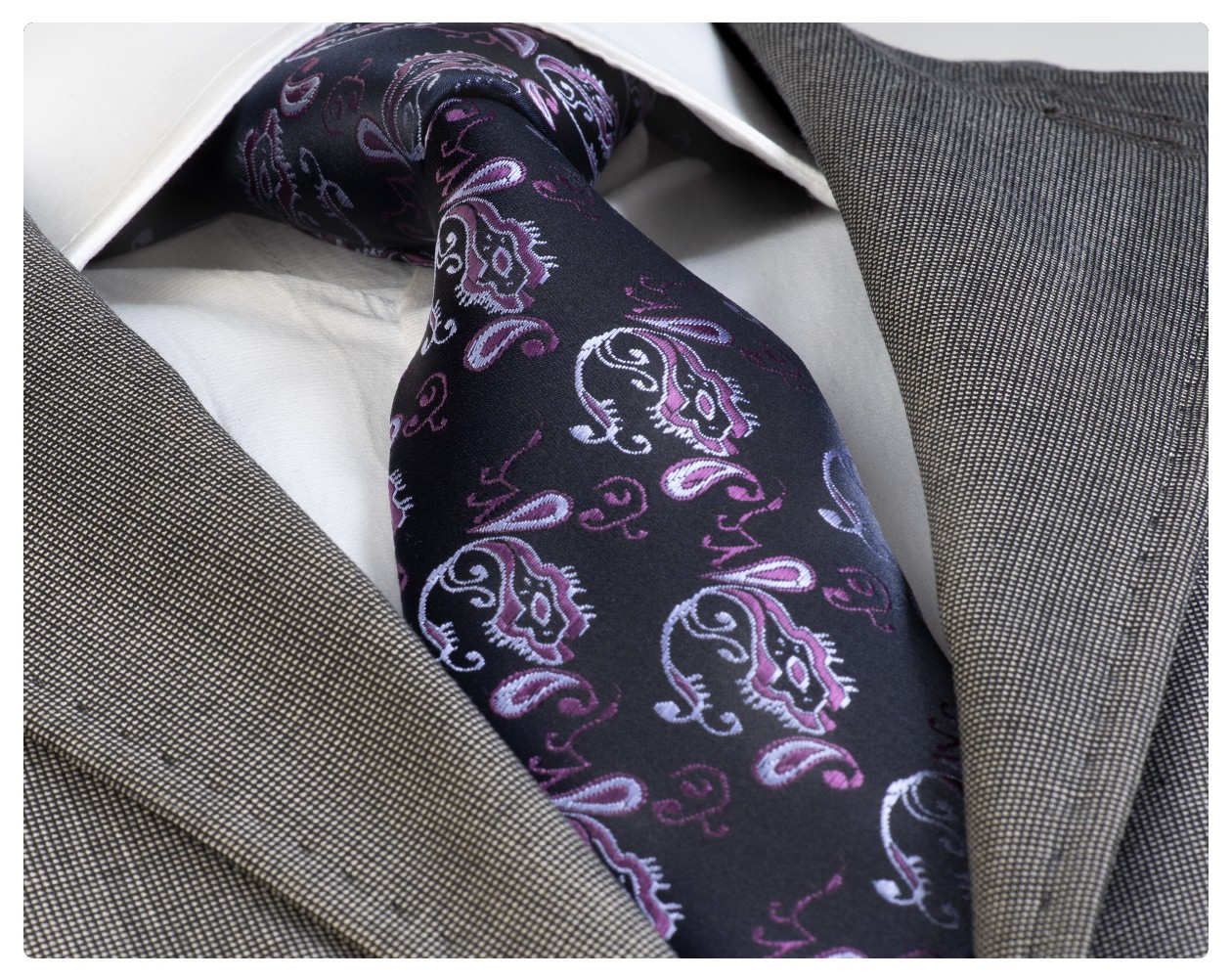 Purple paisley jacquard woven tie - Eid Gifts For Him - Eid Gifts For Husband/Father - Islamic Men's Accessories