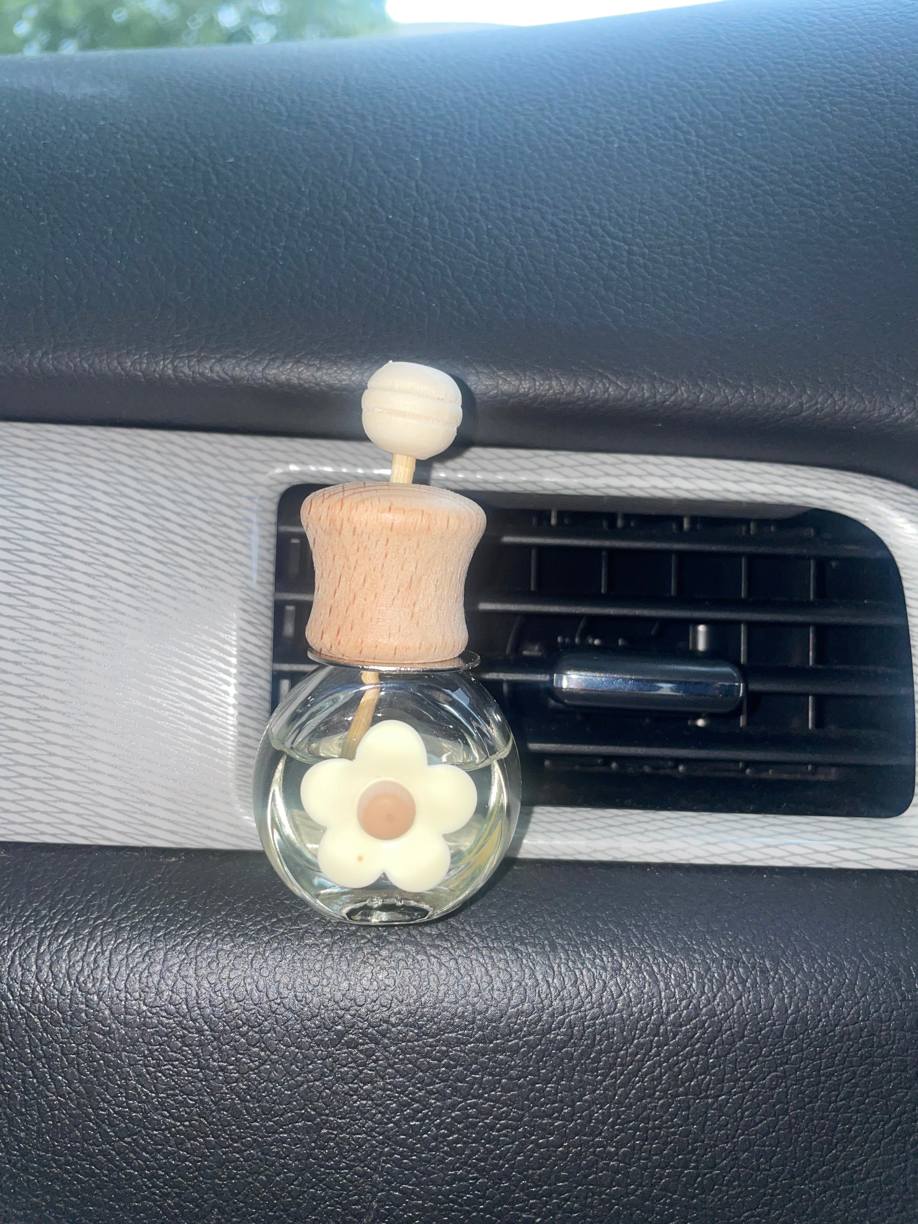 Uplift Flower Car Vent Clip Diffuser - Single Diffuser Sticks