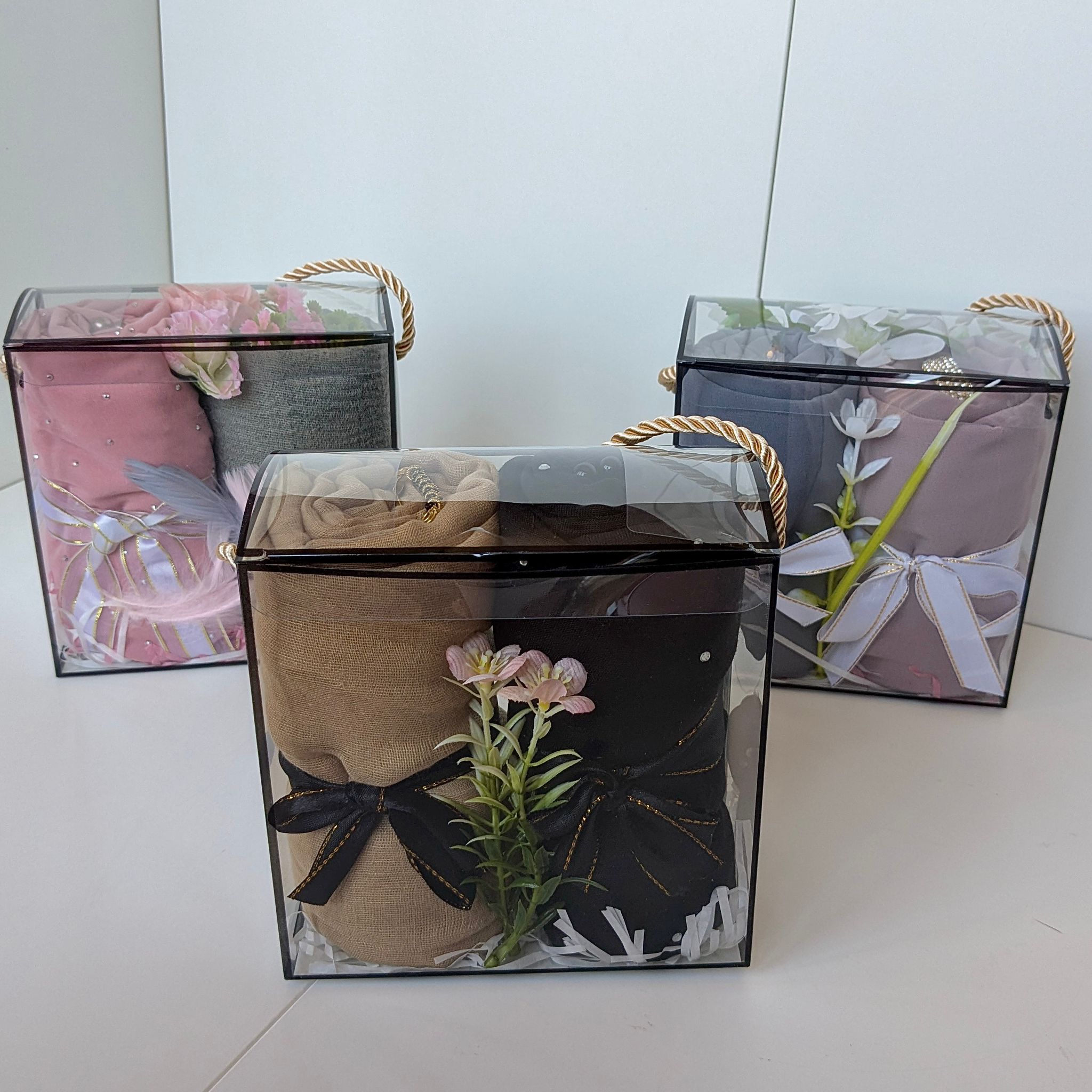 Hand Bag Hijab Gift Set - Islamic Teacher Gift - Islamic Gift For Birthday, Umrah, Hajj, Graduation, Eid, Muslim Revert, New Muslim - Hijab Bouquet For Her, Daughter, Wife, Sister, Mother