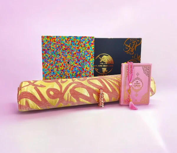 Box Beauty - Origami - Islamic Gift Set - Ramadan/Eid Gift Hamper - Ramadan/Eid Gift For Husband/Wife - Ramadan/Eid Corporate Gift - Eid Corporate Hampers - Ramadan/Eid Hampers For Father/Mother - Premium Islamic Gifts - Luxury Islamic Hampers