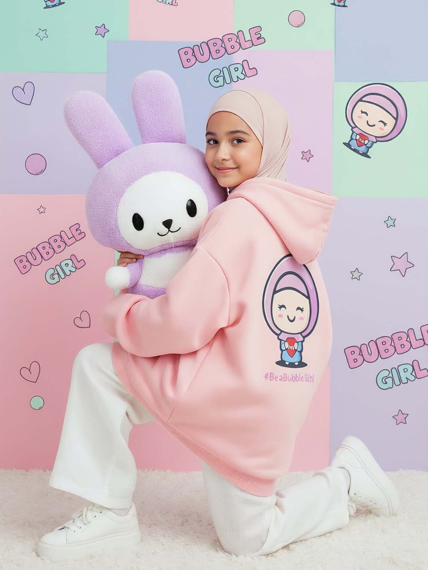 فستان هودي BubbleBlush — إصدار تشيبي جيرل الوردي
