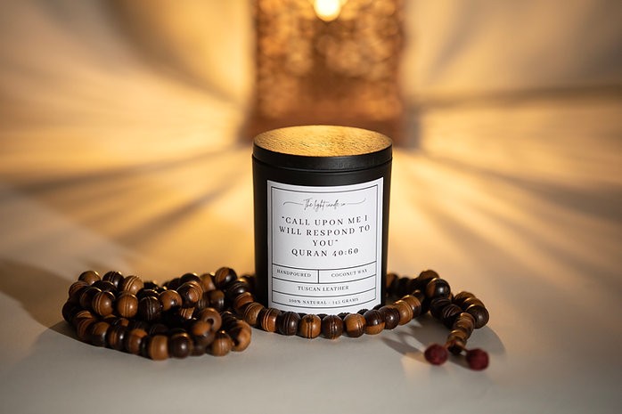 شمعة معطرة « ادعوني أستجب لكم » 145 جرام
